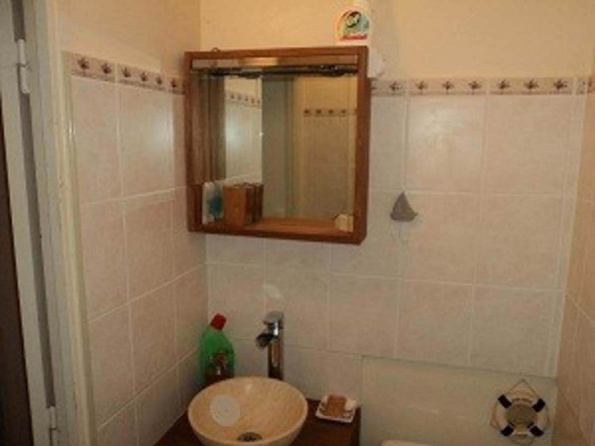 Appartement T2 A 50M De La Plage Avec Balcon Et Parking - Argeles-Sur-Mer - Fr-1-388-43 外观 照片